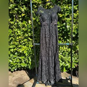 Unique Vintage, gothic maxi formal
dress